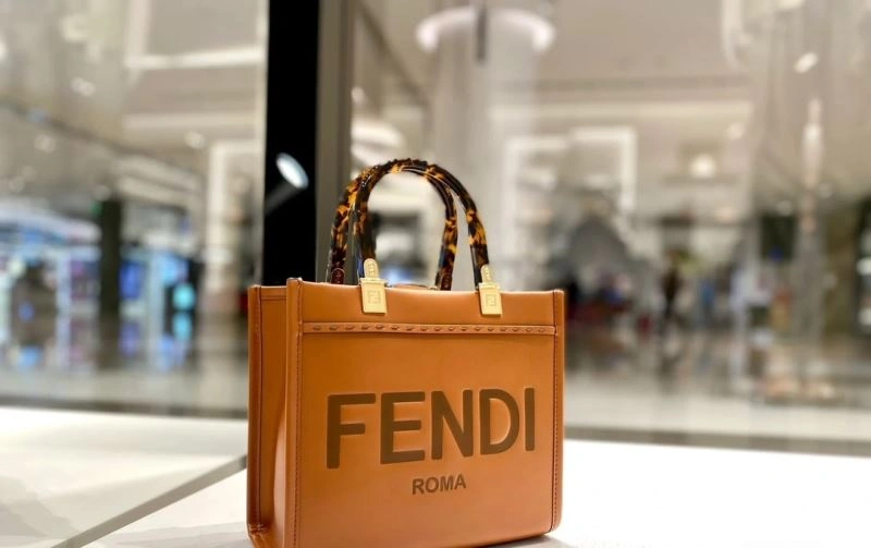 Fendi Shopping Bags StreetReady 57431