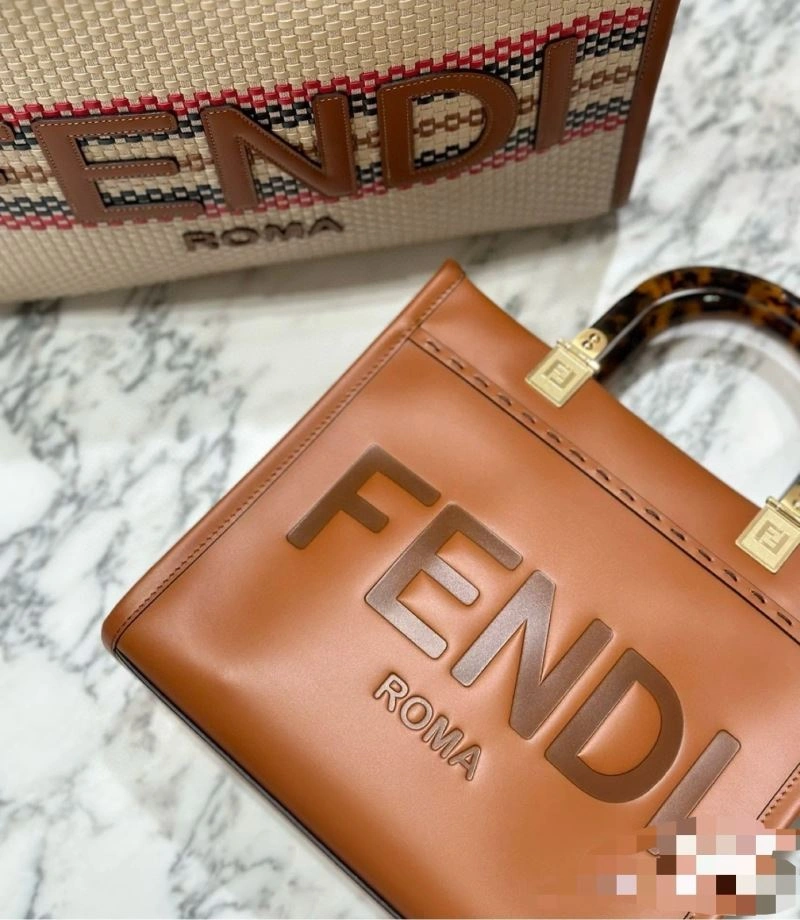 Fendi Shopping Bags StreetReady 57431