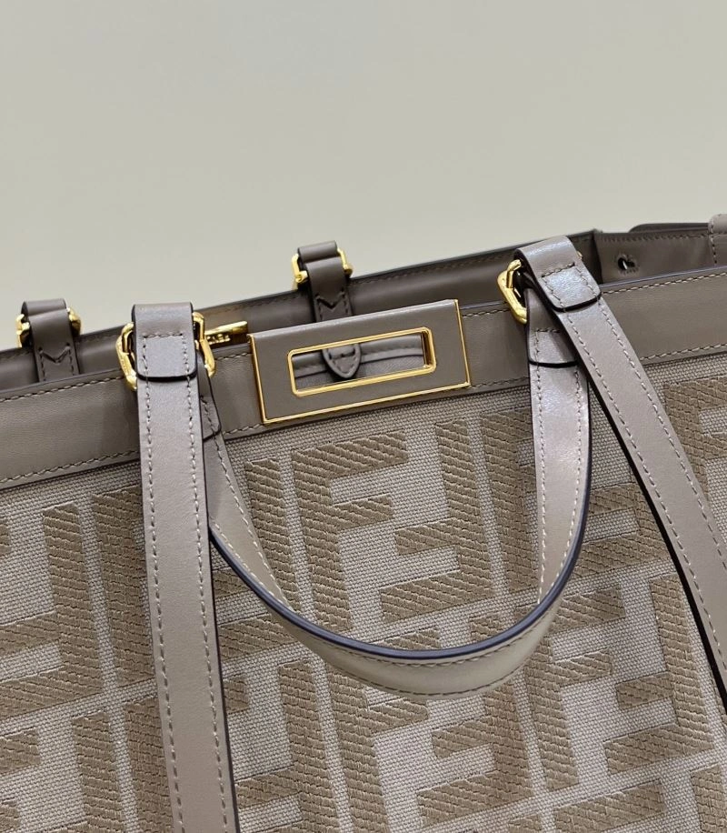 Sleek Fendi Shopping Bags 57417