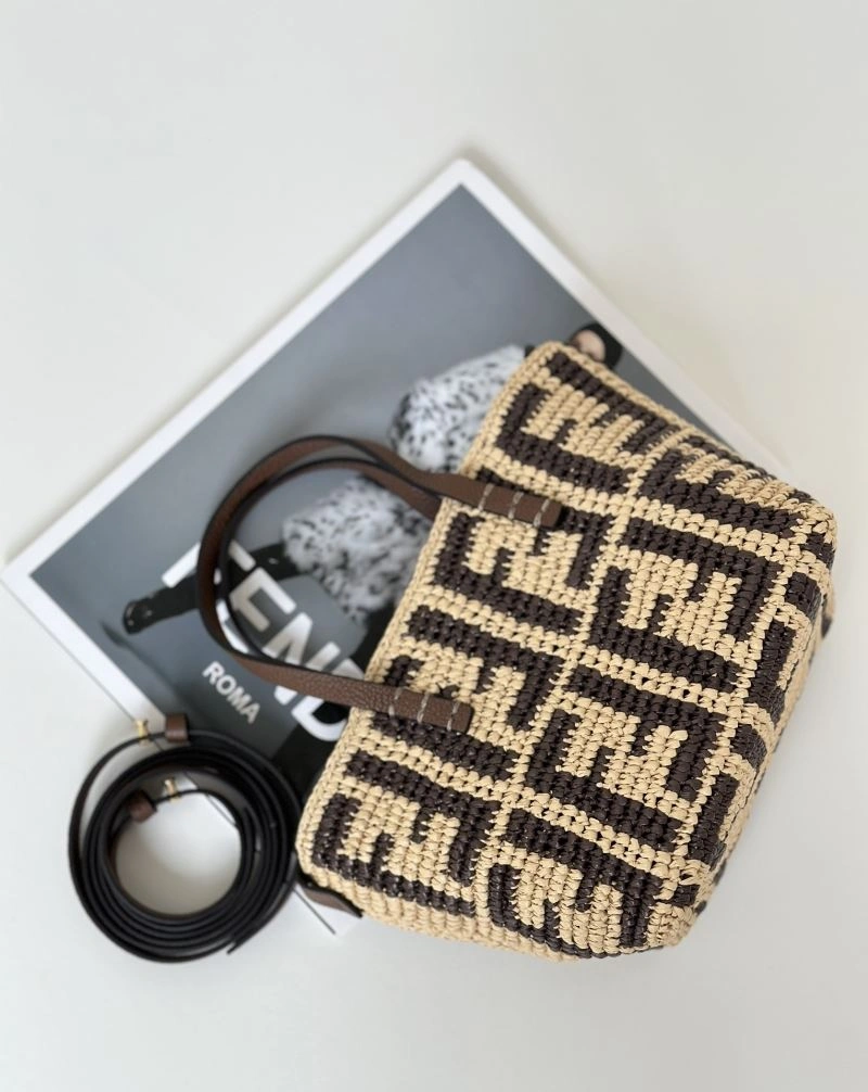 Fendi Shopping Bags Snug 57409