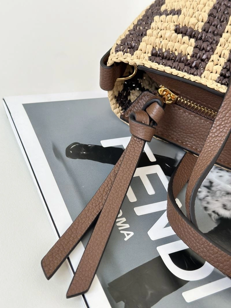 Fendi Shopping Bags Snug 57409