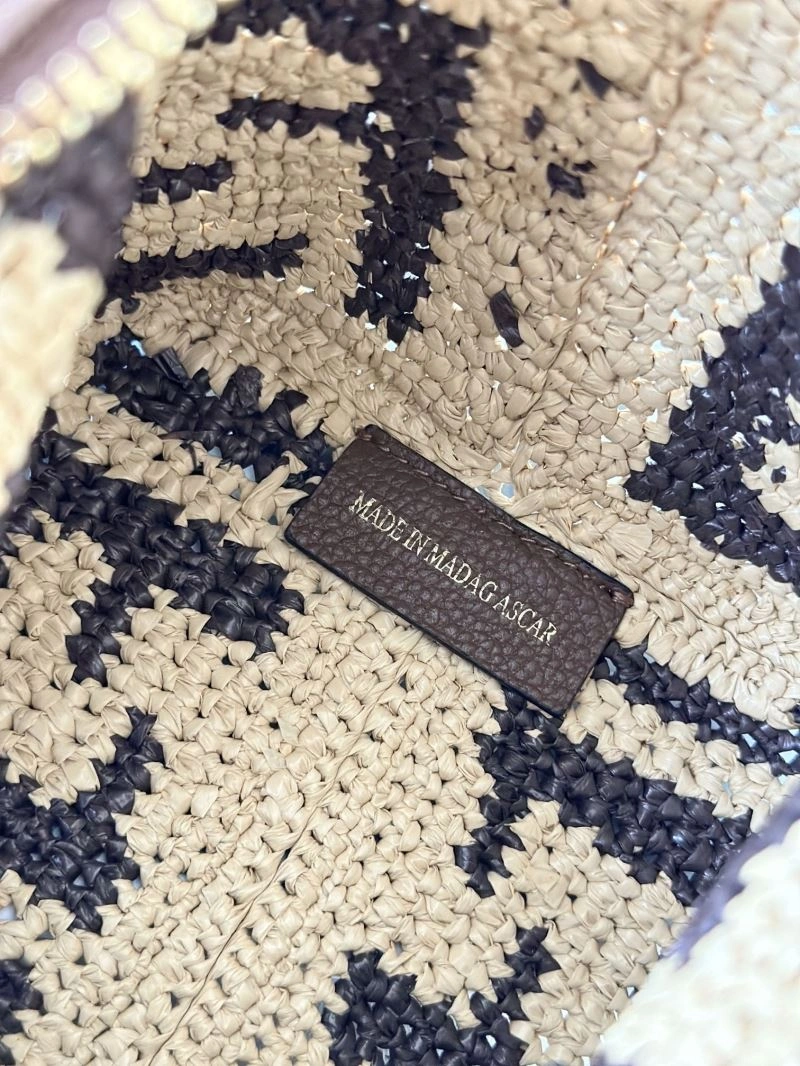 Fendi Shopping Bags Snug 57409