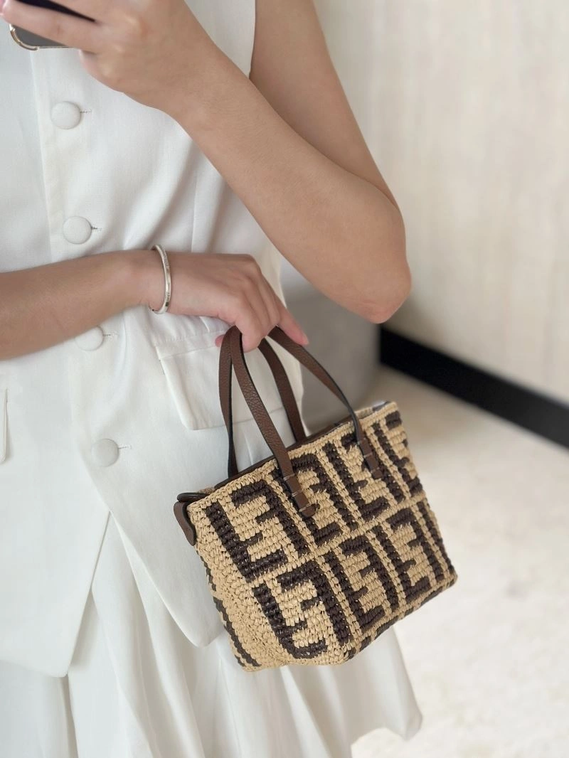 Fendi Shopping Bags Snug 57409