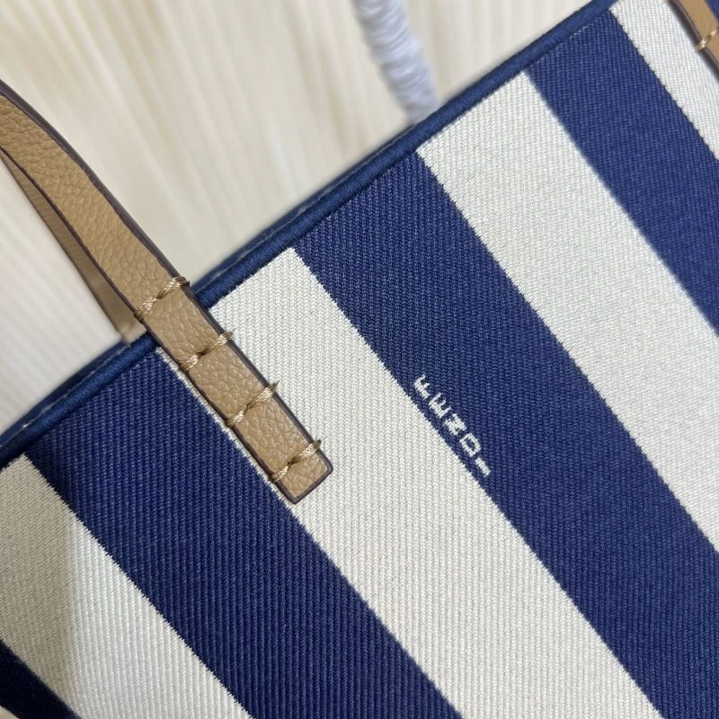 Fendi Shopping Bags Breathable 57406