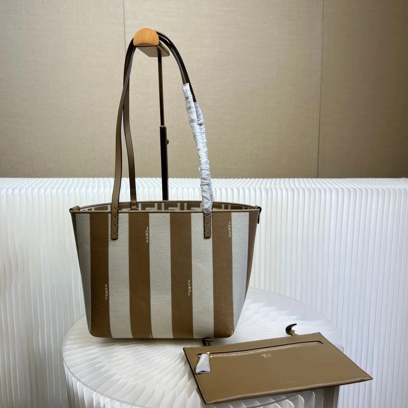 Fendi Shopping Bags Flexible 57444