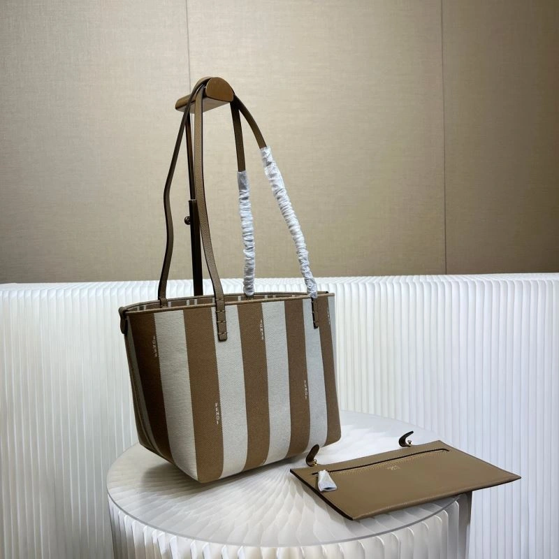 Fendi Shopping Bags Flexible 57444