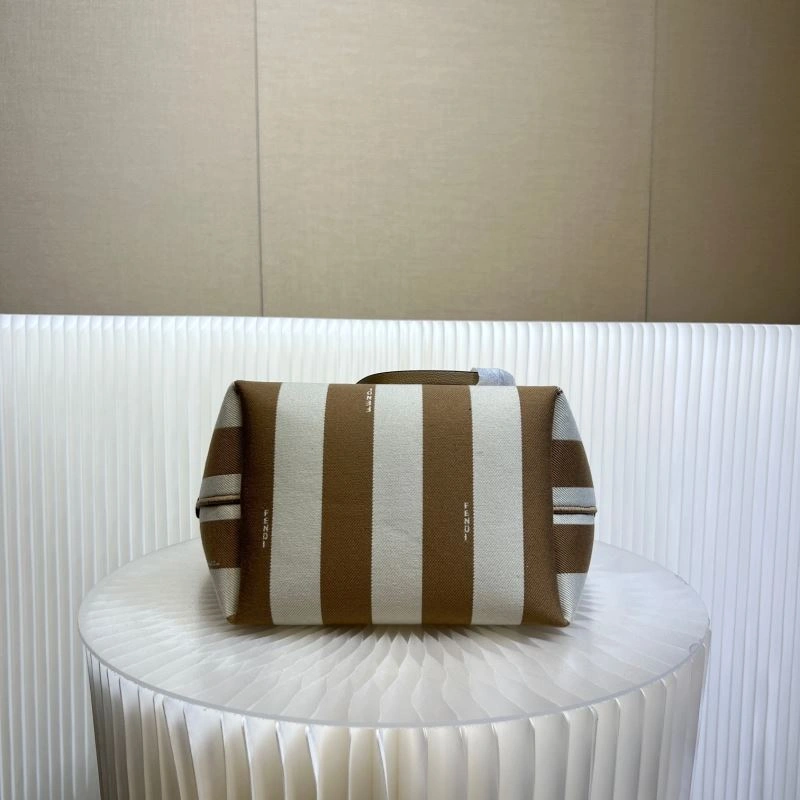 Fendi Shopping Bags Flexible 57444