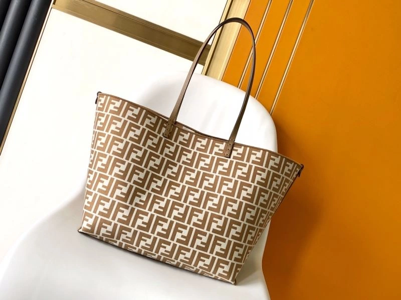 Affordable Fendi Shopping Bags 57402