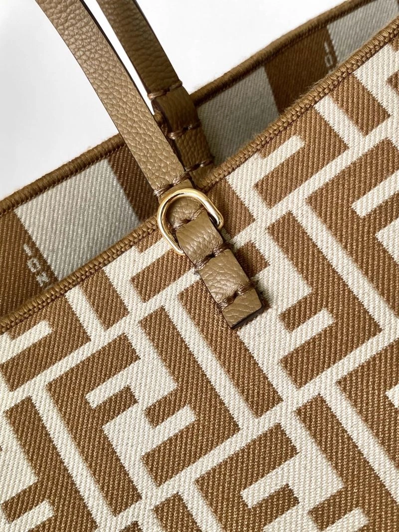 Affordable Fendi Shopping Bags 57402