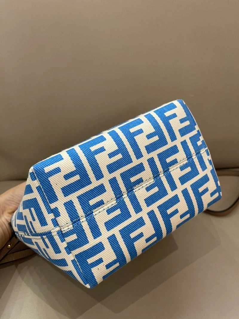Fendi Shopping Bags FashionForward 57381
