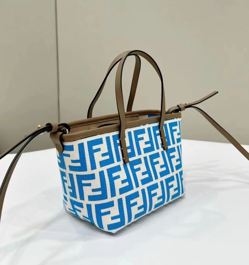 Fendi Shopping Bags Comfortable 57376