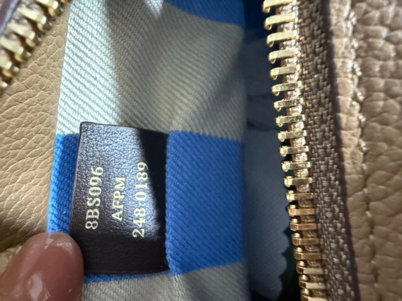 Fendi Shopping Bags Comfortable 57376