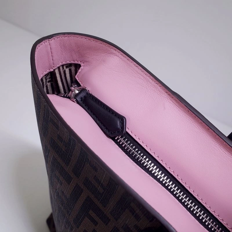 Fendi Shopping Bags DailyWear 59317