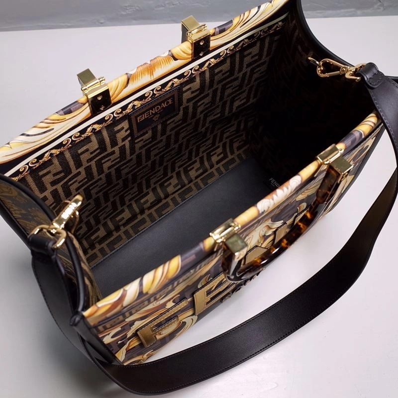 Fendi Shopping Bags Comfortable 59312