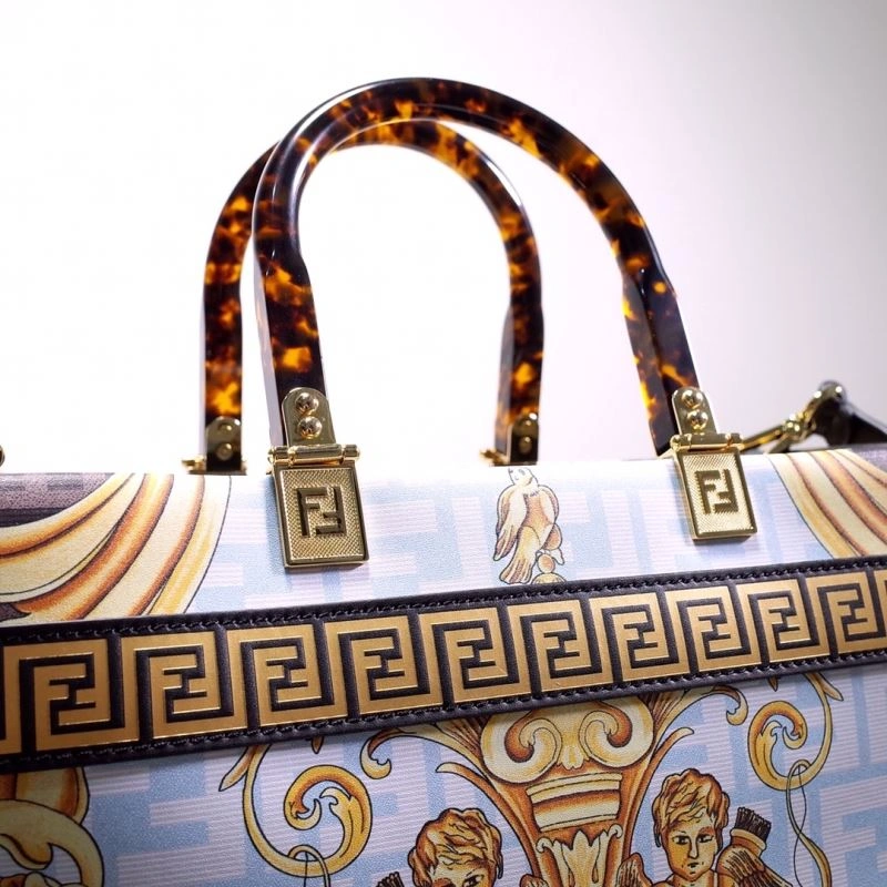 Fendi Shopping Bags EasyMatch 59274