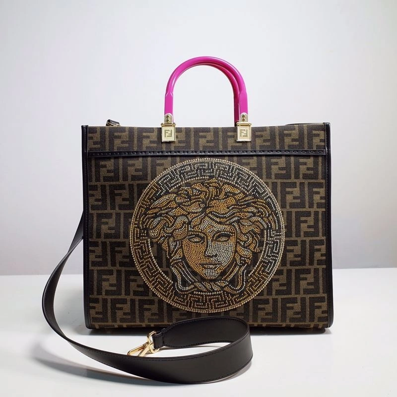 Supportive Fendi Shopping Bags 59273
