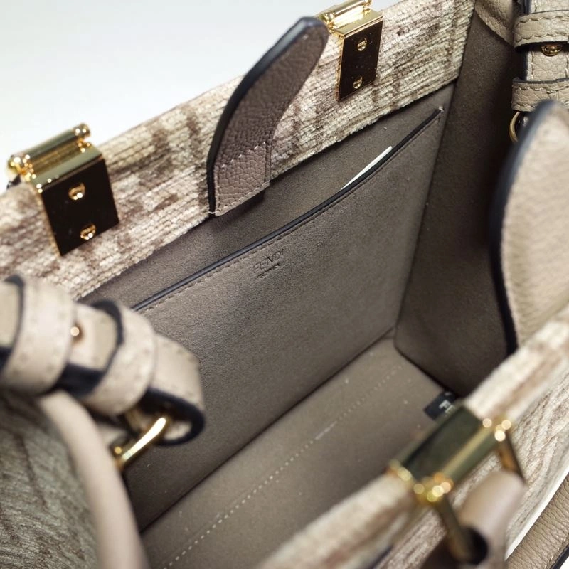 Modern Fendi Shopping Bags 59260