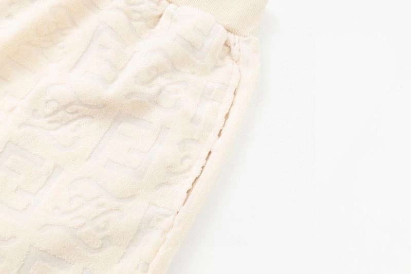 Fendi Short Pants Lightweight 123105