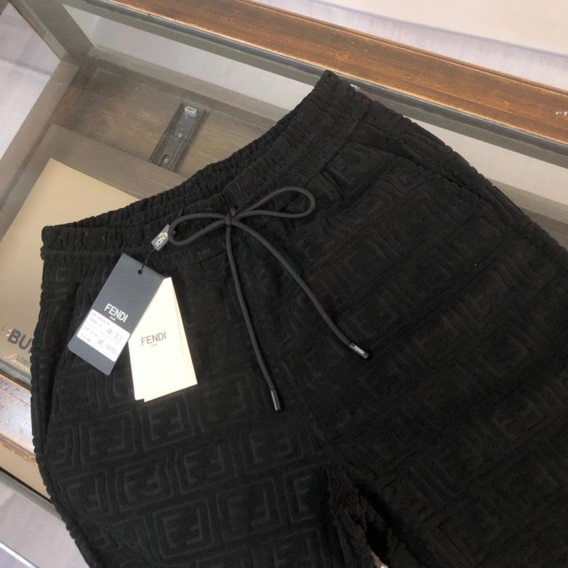 Fendi Short Pants Sophisticated 123262