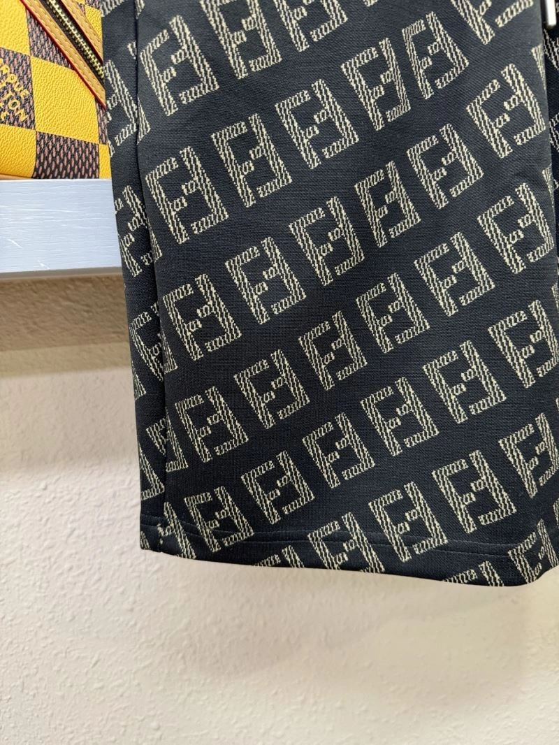 Fendi Short Pants TechFriendly 122901
