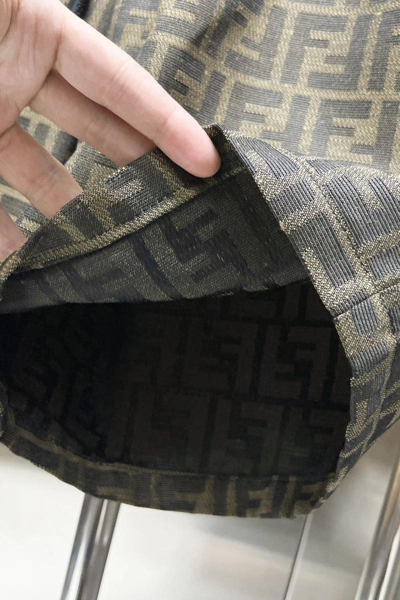 TechFriendly Fendi Short Pants 122898
