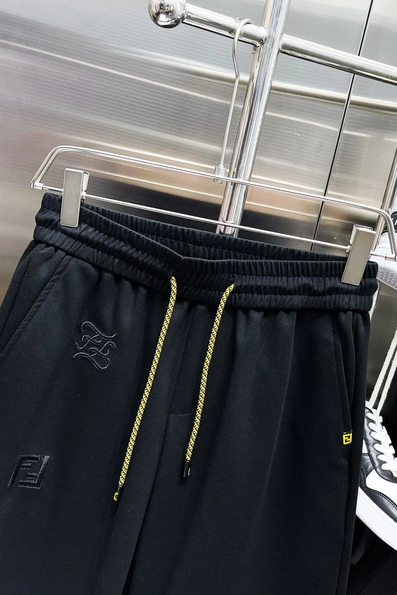 Fendi Short Pants AllSeason 122881