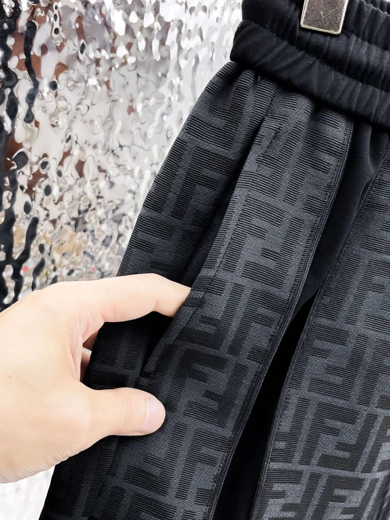 Fendi Short Pants Sophisticated 122876