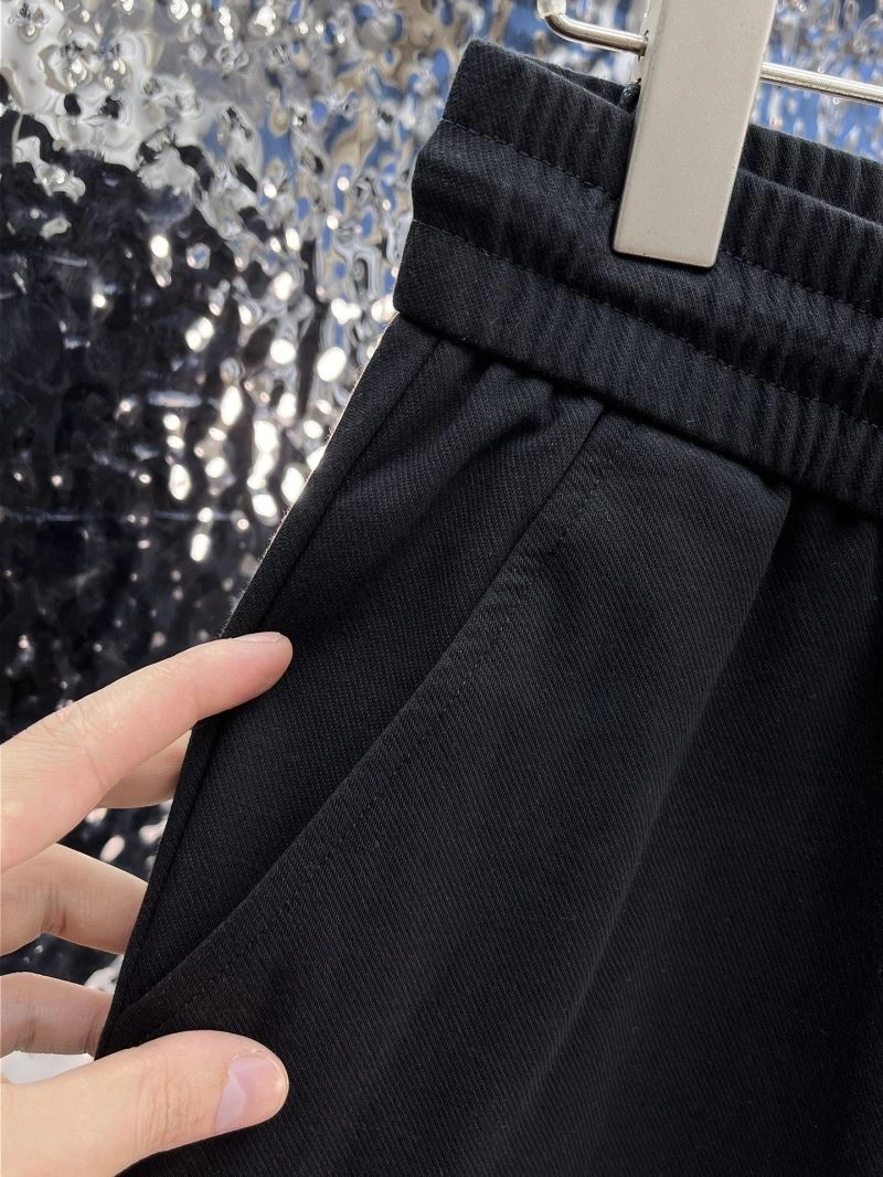 Supportive Fendi Short Pants 122650
