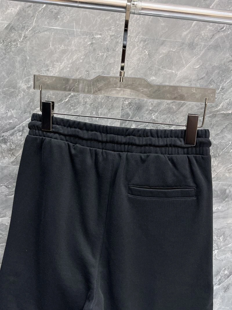 WrinkleFree Fendi Short Pants 122640