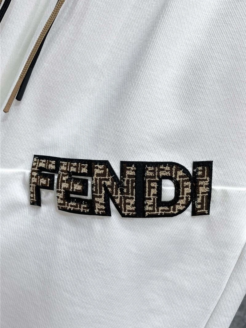 Fendi Short Pants ComfortFit 122626