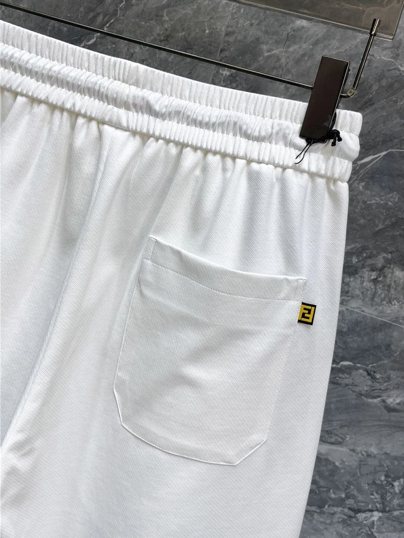 Fendi Short Pants ComfortFit 122626