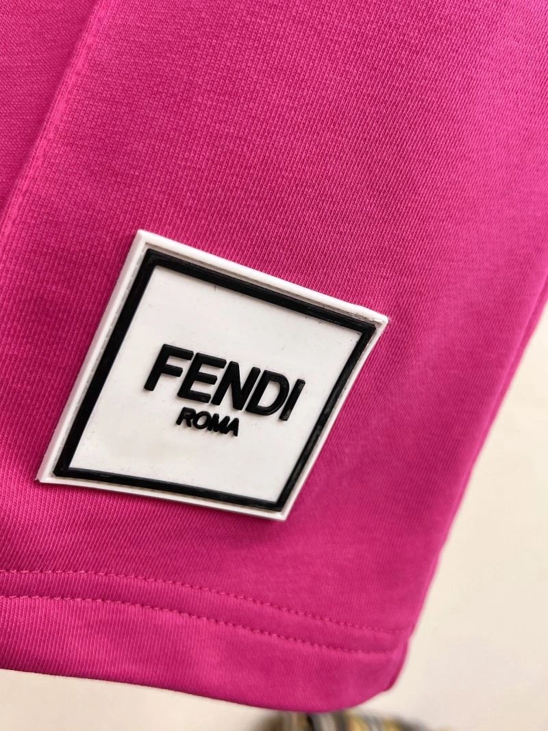 Trendy Fendi Short Pants 122600