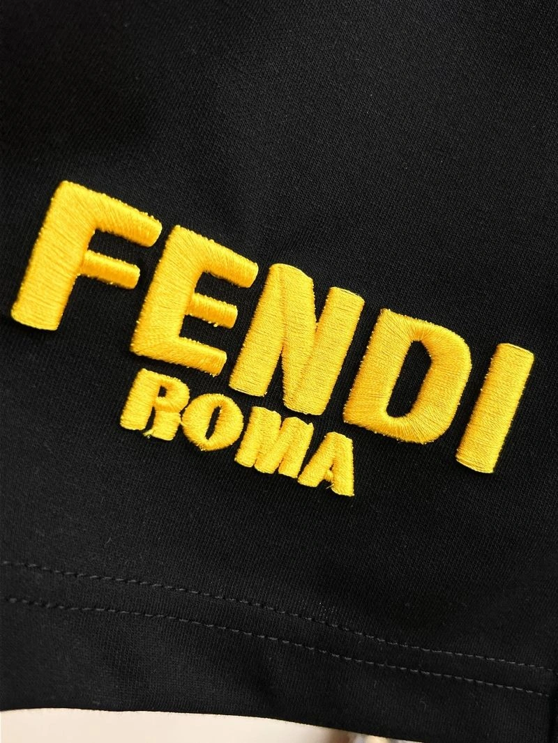 Casual Fendi Short Pants 122605