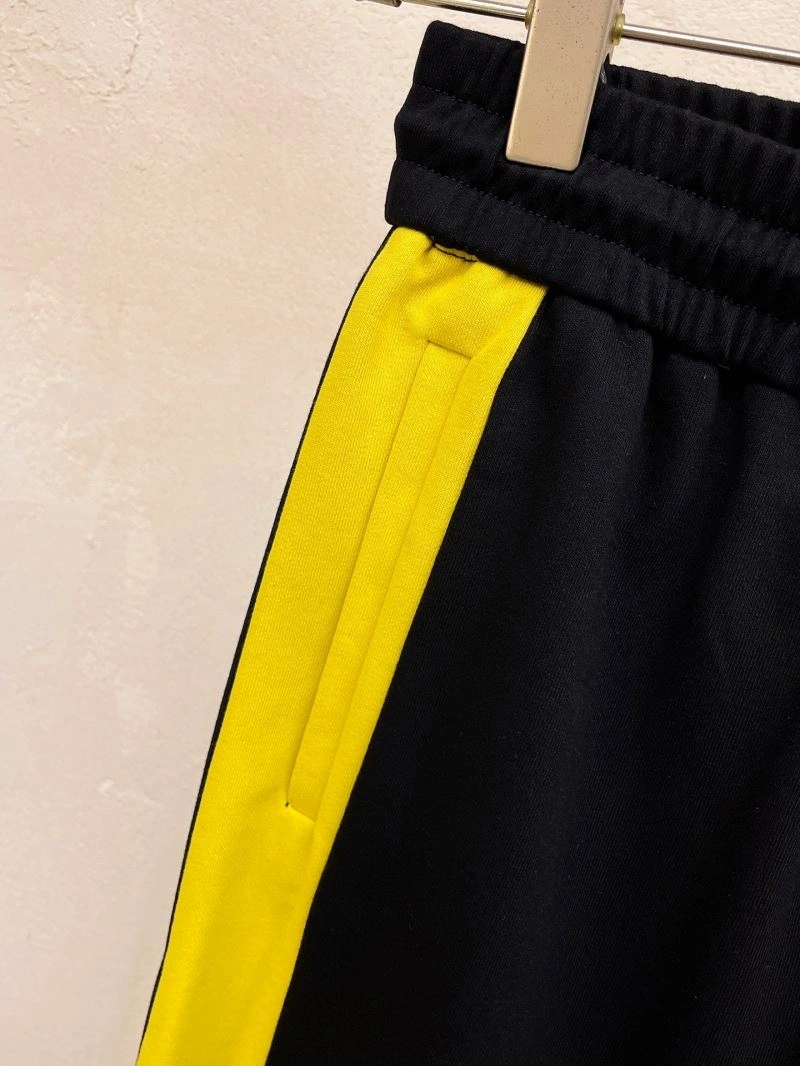 Fendi Short Pants Snug 122611