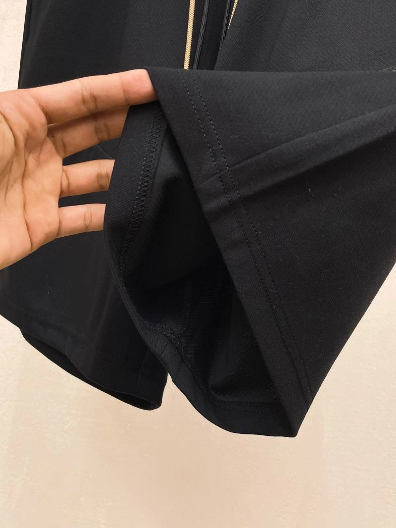 Sleek Fendi Short Pants 122601