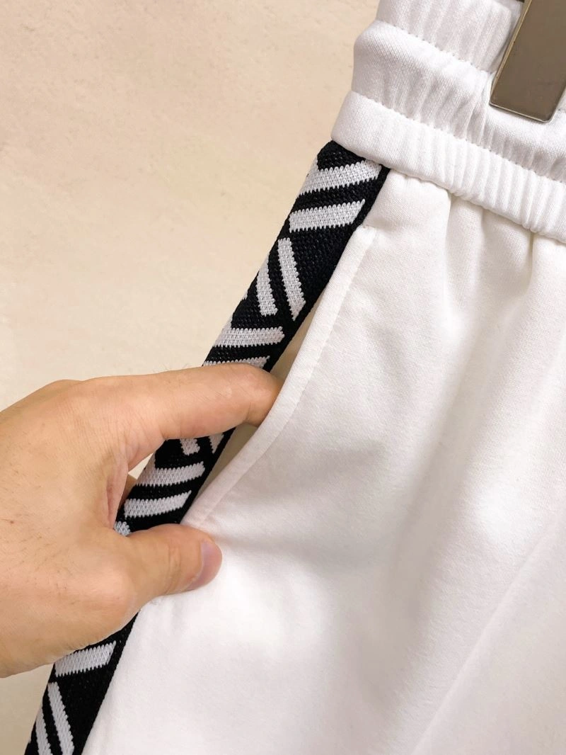 Flexible Fendi Short Pants 122608