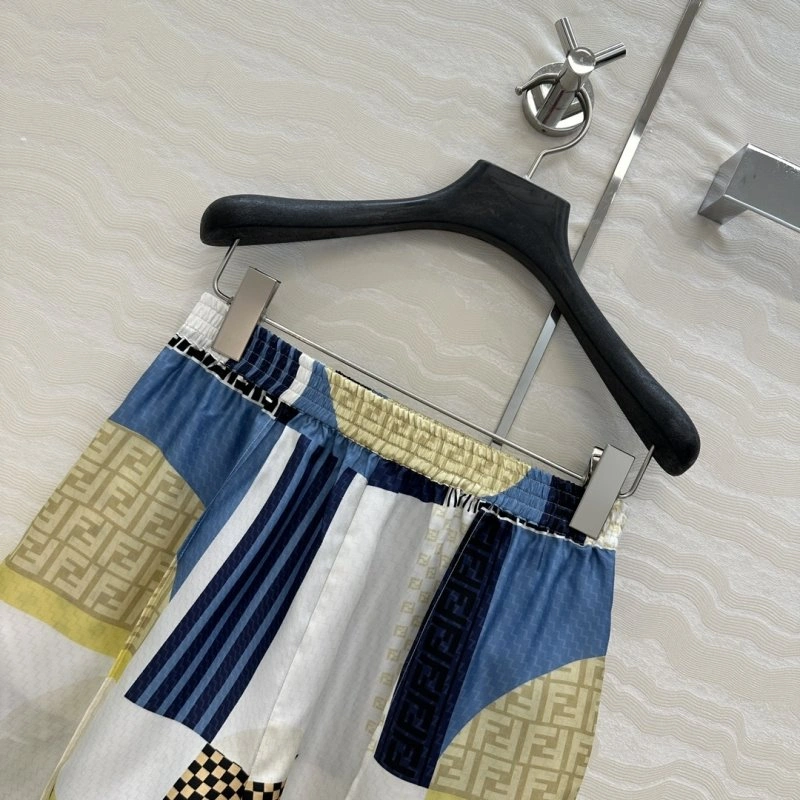 Fendi Short Pants AllSeason 120772