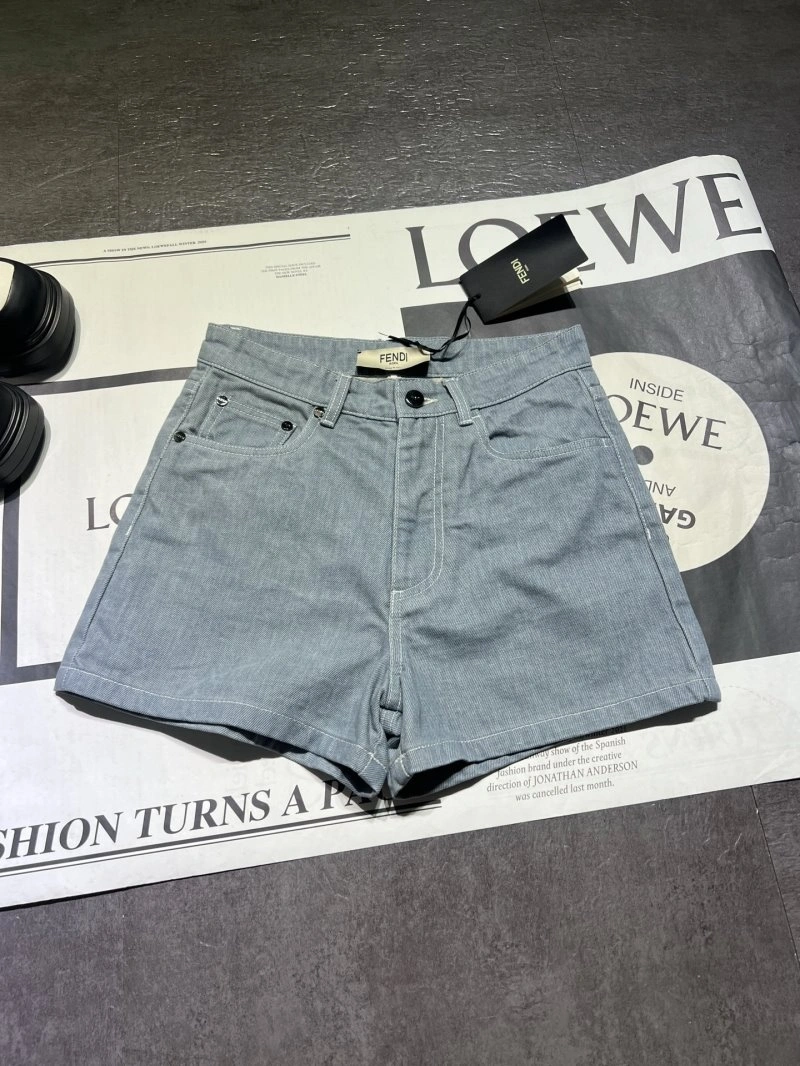 Trendsetting Fendi Short Pants 120767