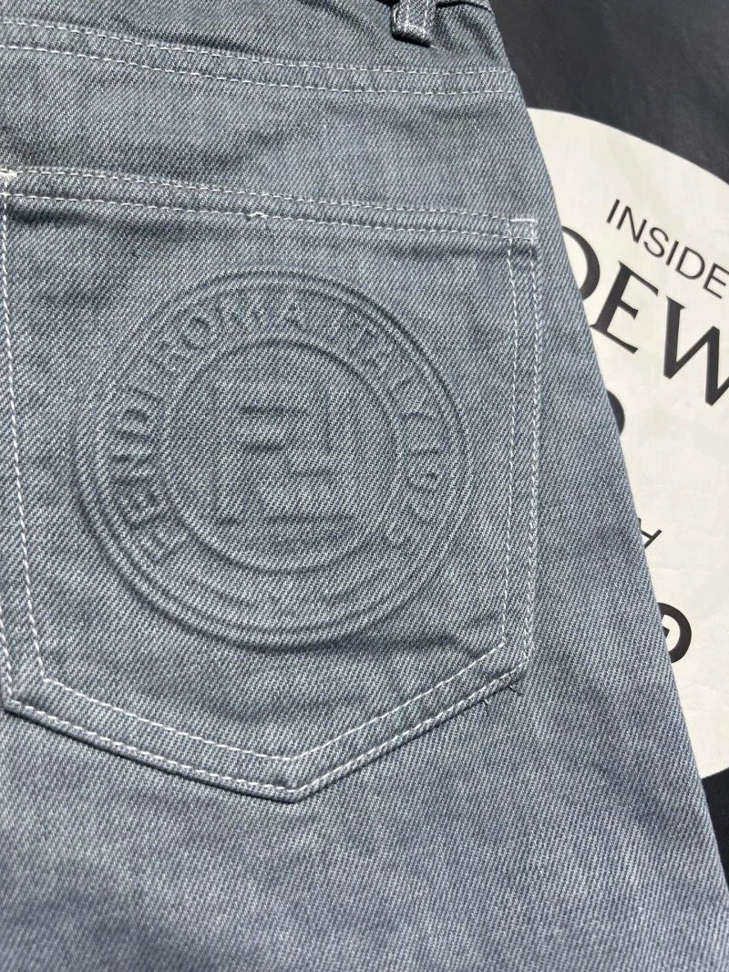 Trendsetting Fendi Short Pants 120767
