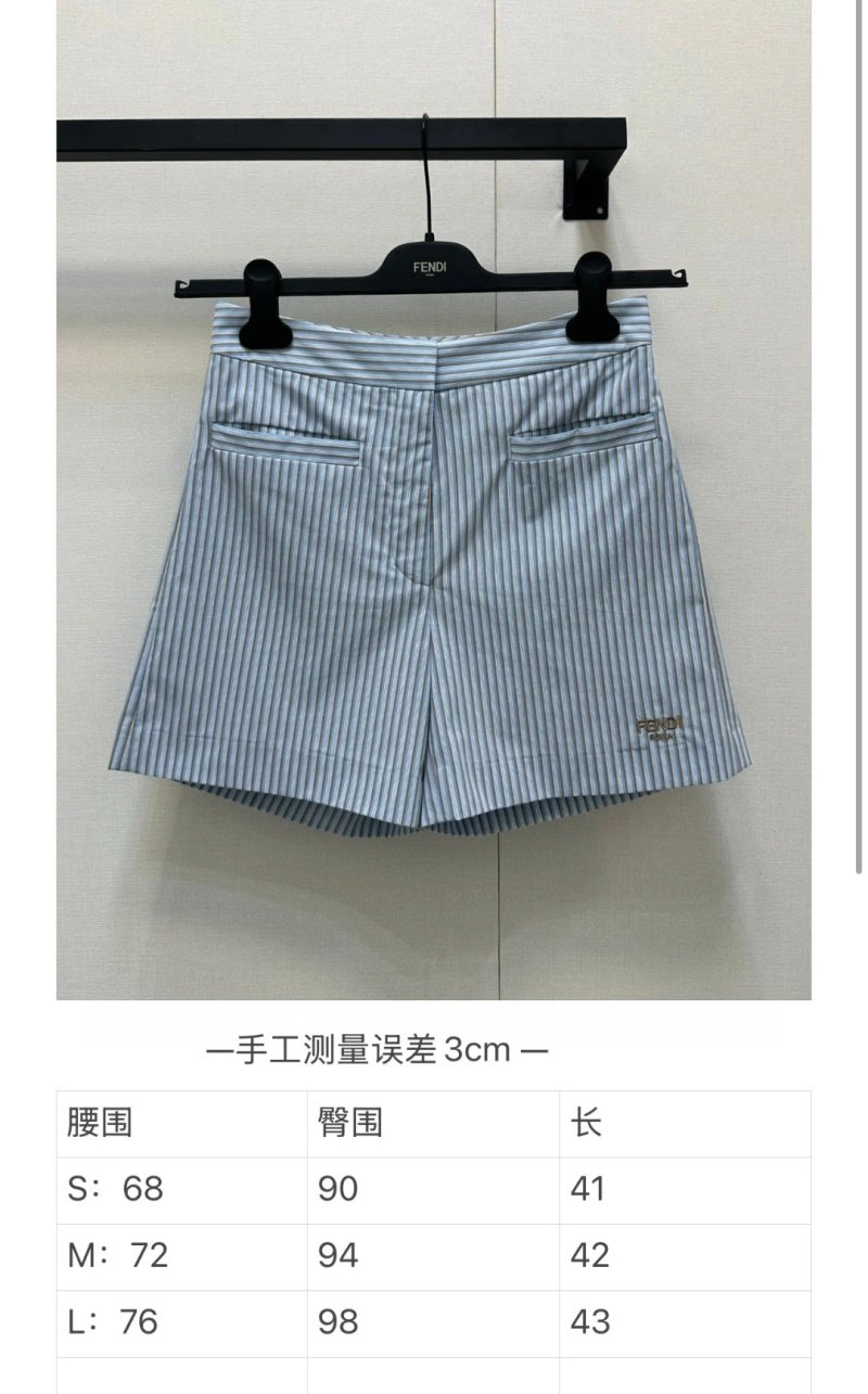 Effortless Fendi Short Pants 120456