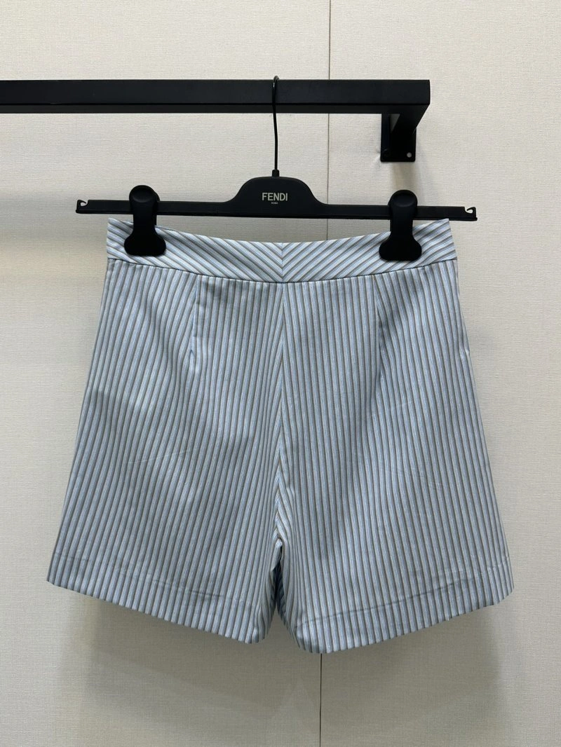 Effortless Fendi Short Pants 120456