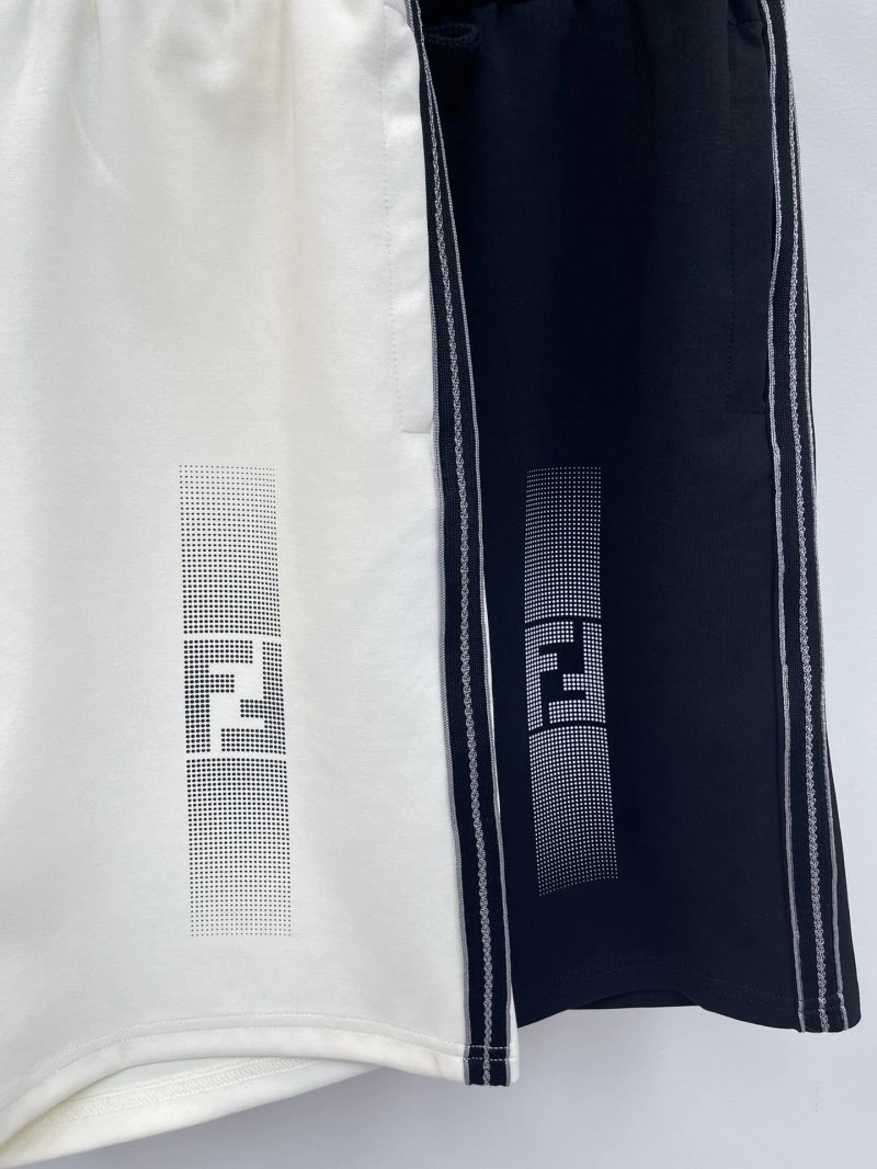 Sleek Fendi Short Pants 120440
