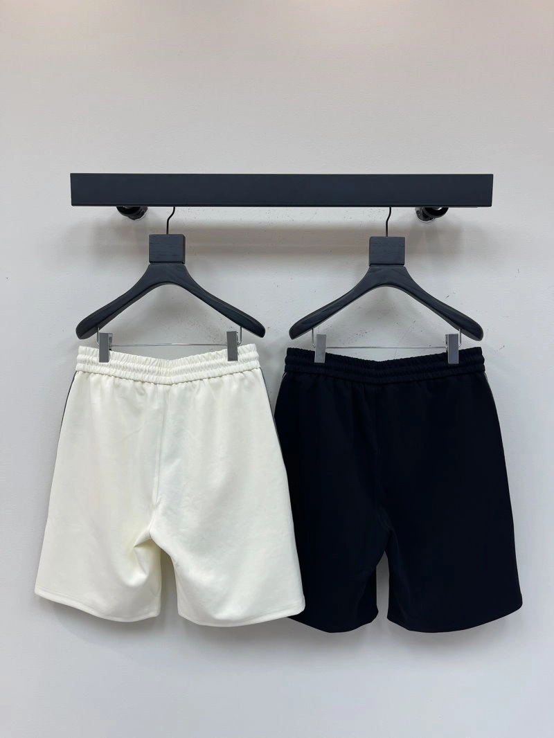 Sleek Fendi Short Pants 120440