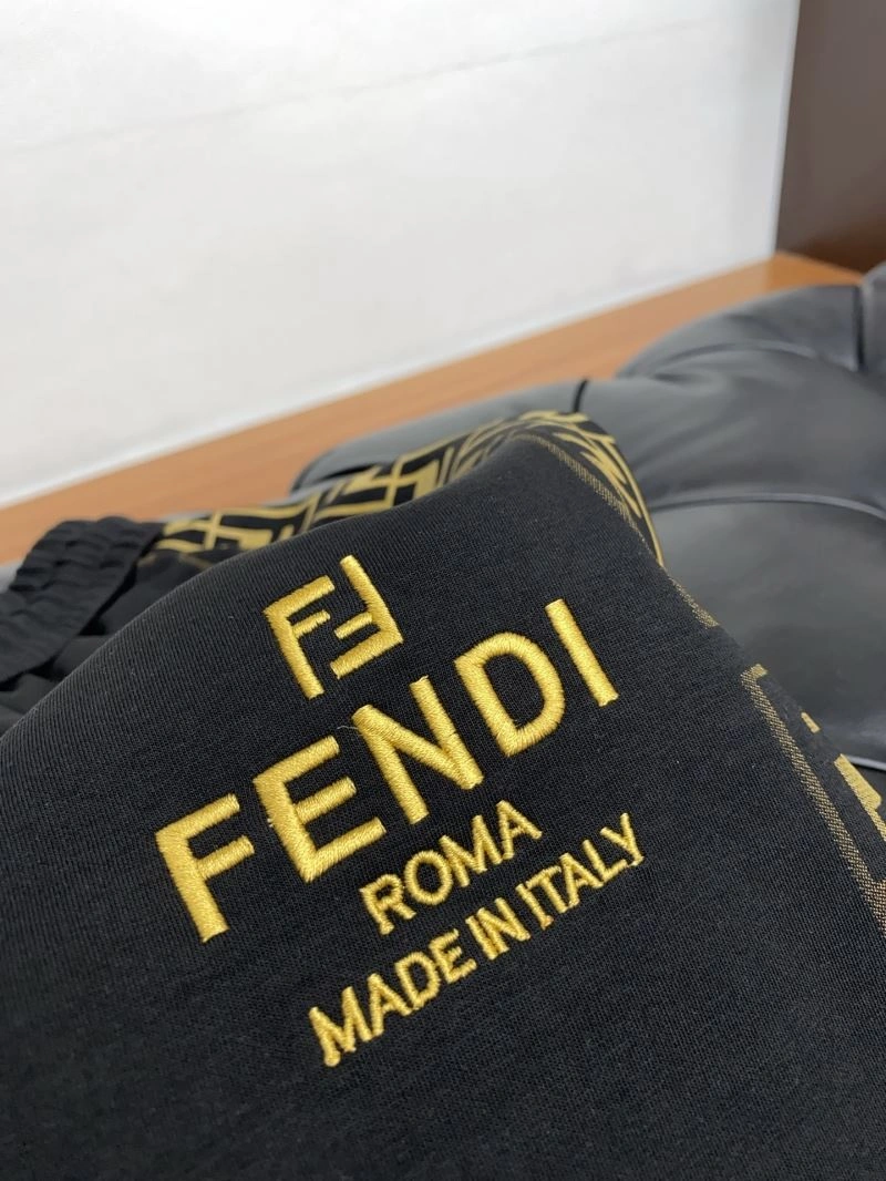 Breathable Fendi Short Pants 122088