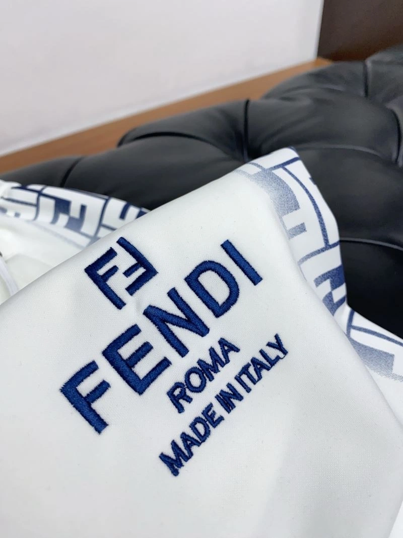 Fendi Short Pants ModernLook 122074