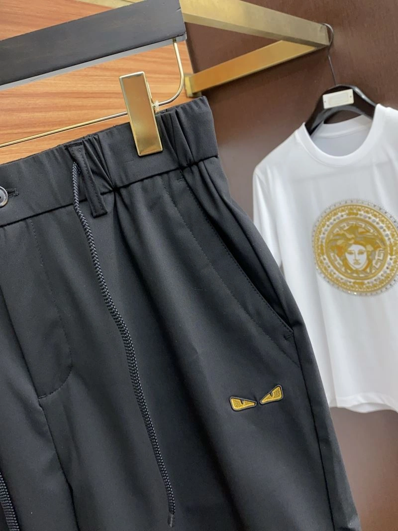 WellDesigned Fendi Short Pants 121740