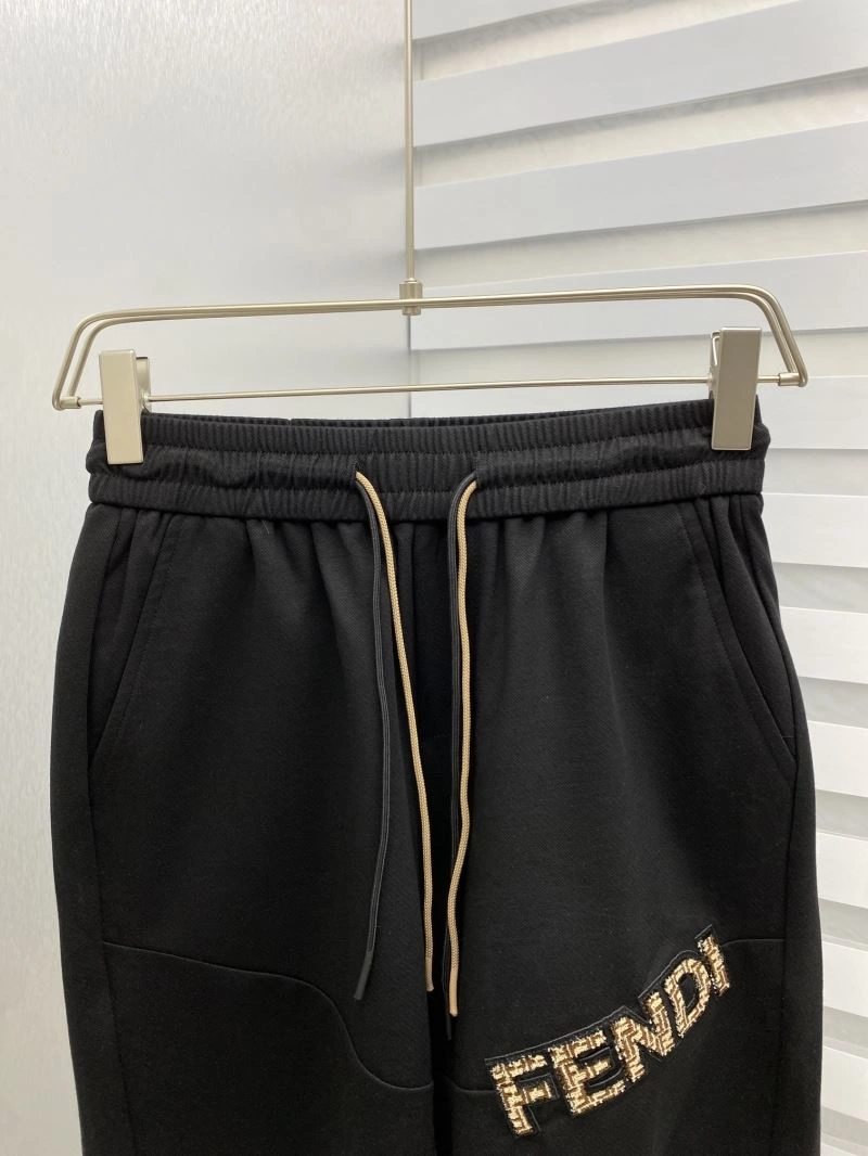 Stylish Fendi Short Pants 121749