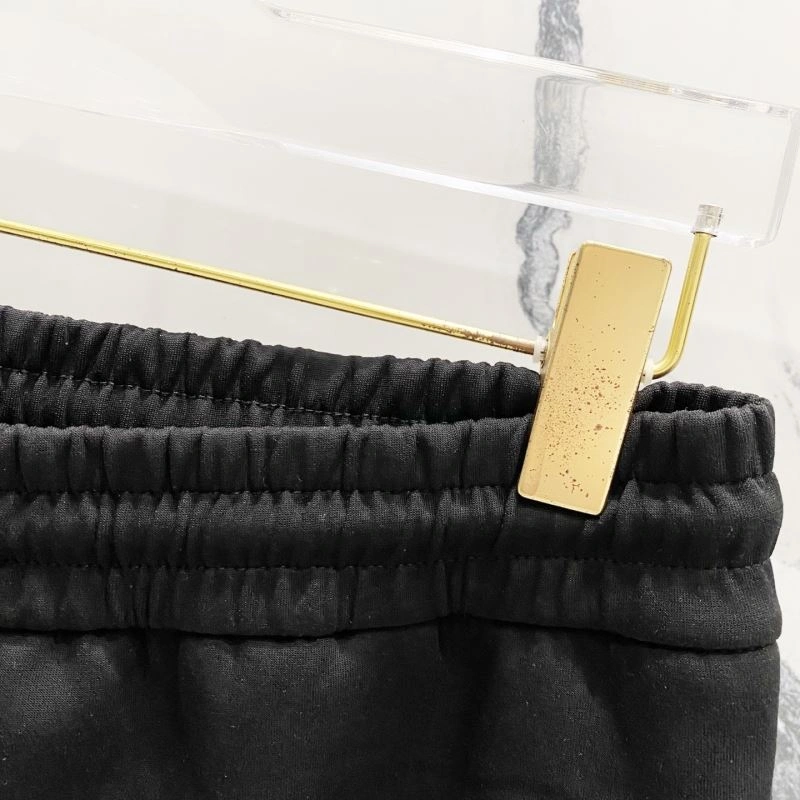 FreshLook Fendi Short Pants 121522