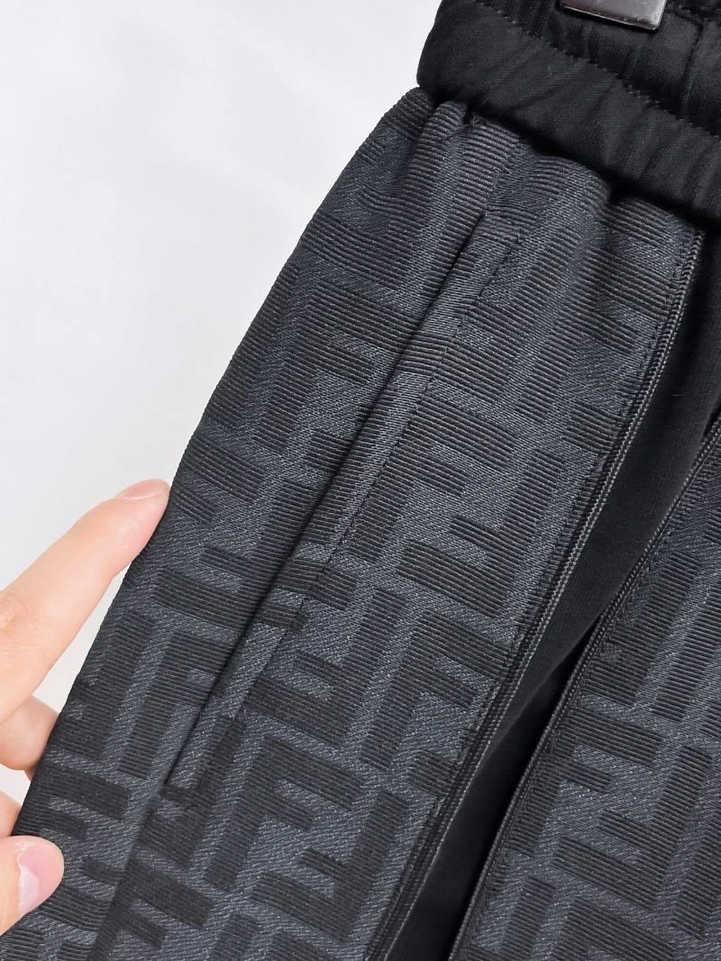Fendi Short Pants Comfortable 121500