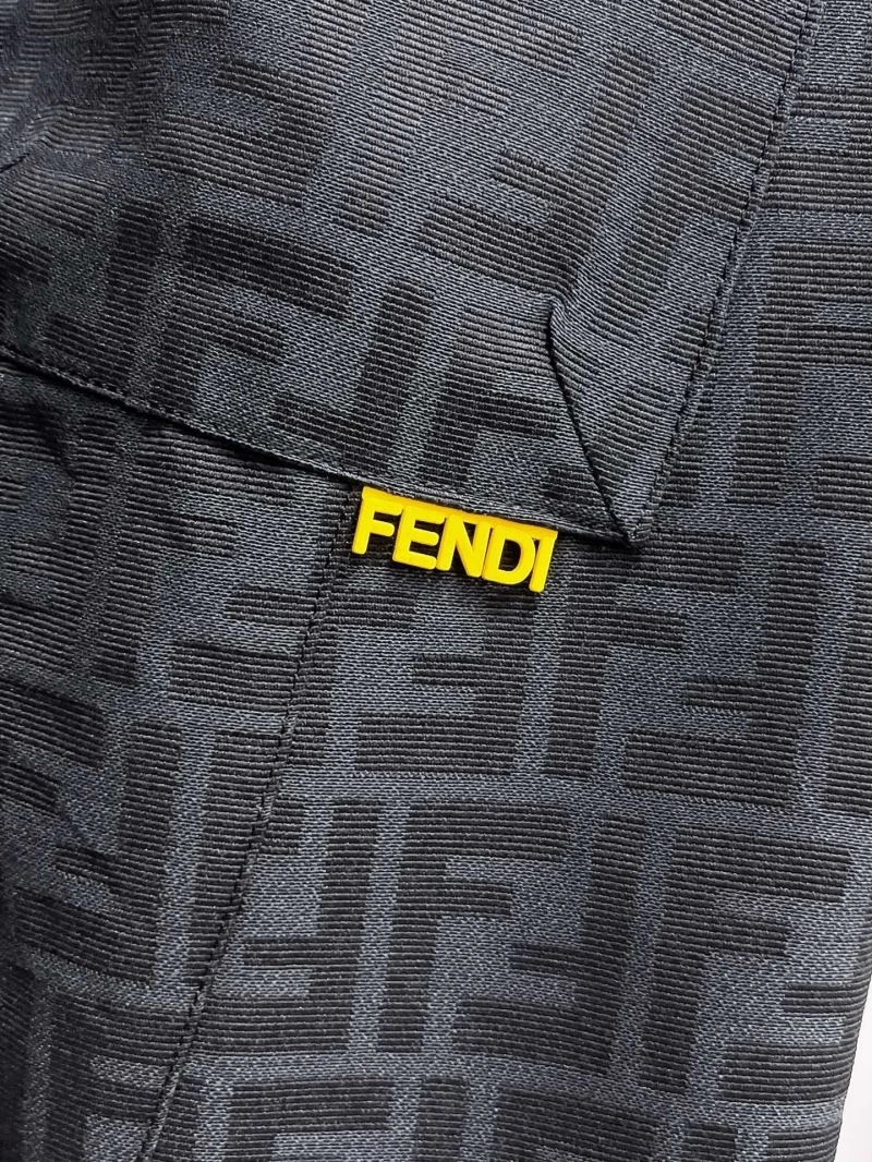 Fendi Short Pants Comfortable 121500